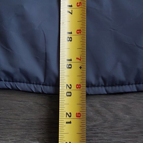 Nwot Gray With Faux Fur Trim 100% Polyester Quilted Winter Dog Coat - Size XL - Picture 4 of 5